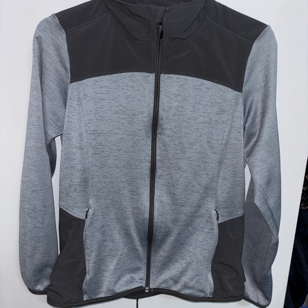 Women’s North Face zip up jacket